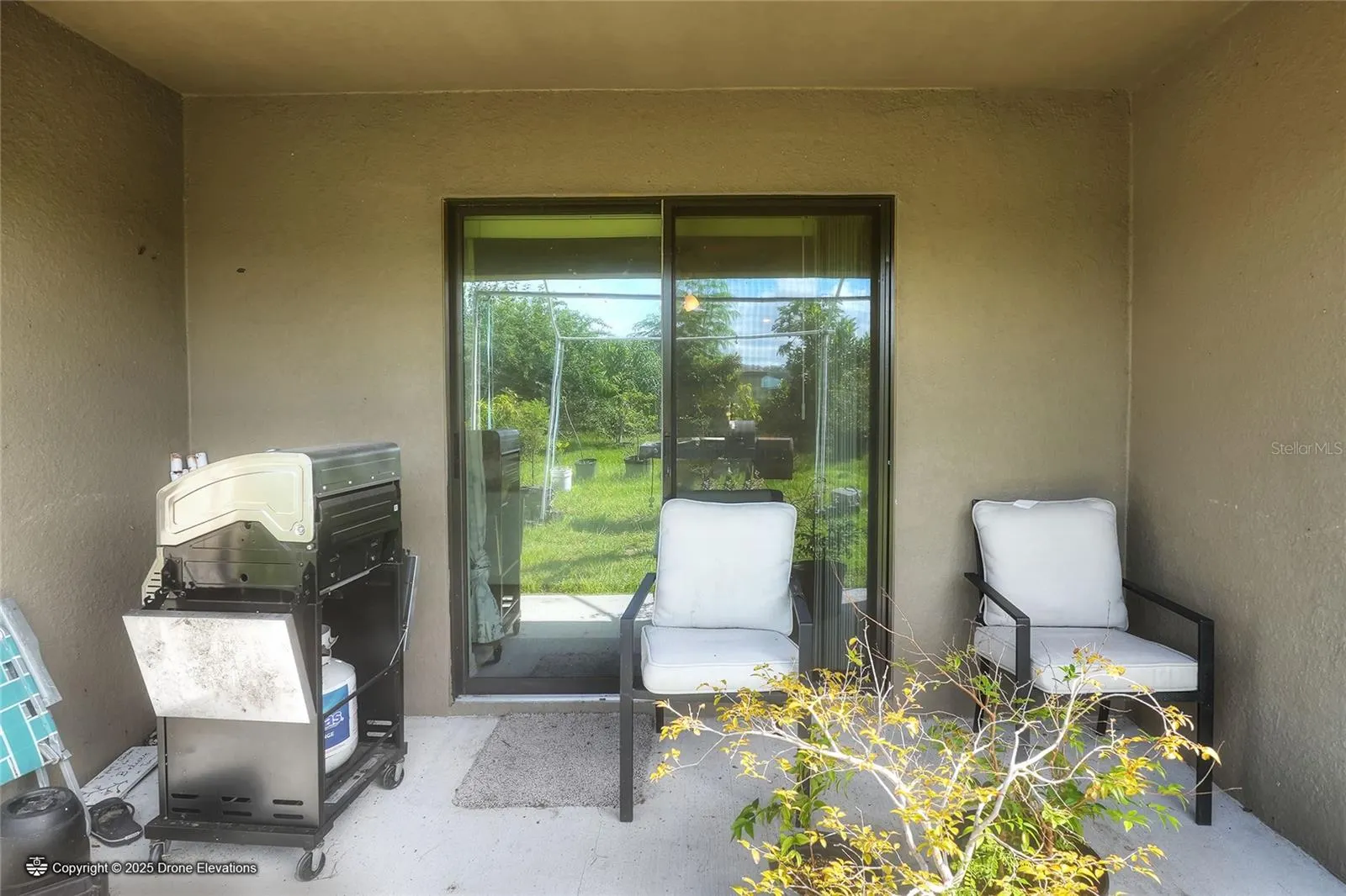 2166 MANDARIN LOOP