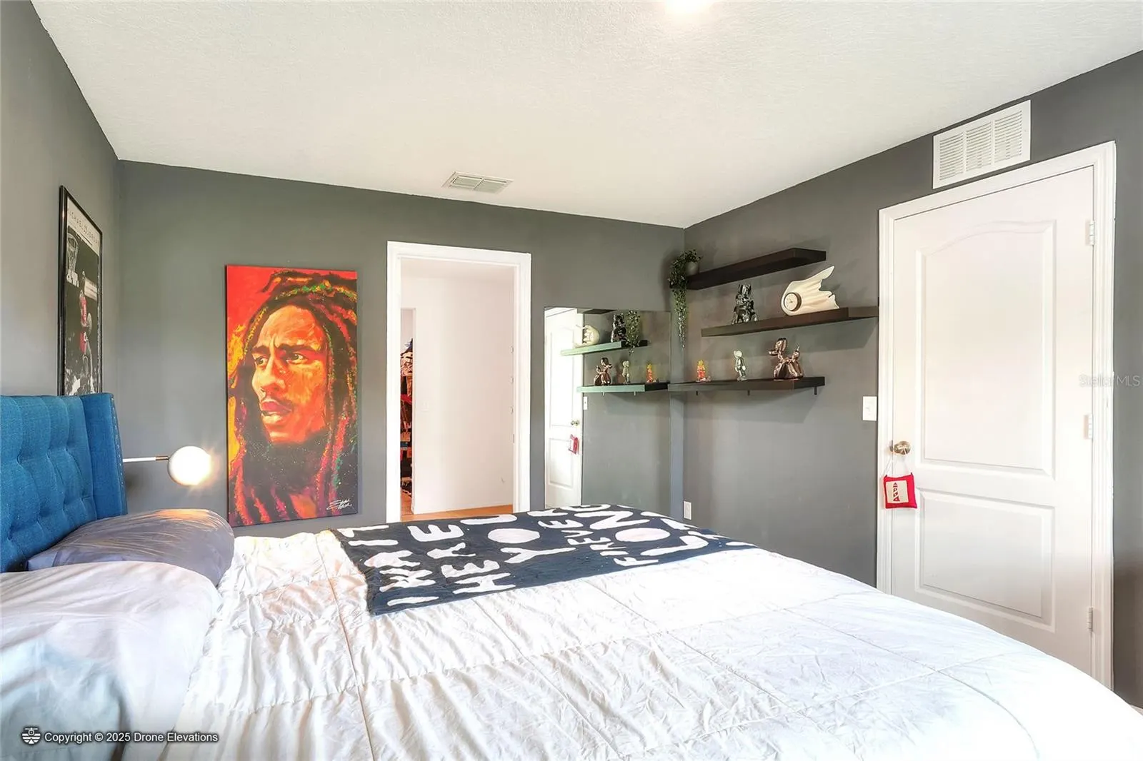 2166 MANDARIN LOOP