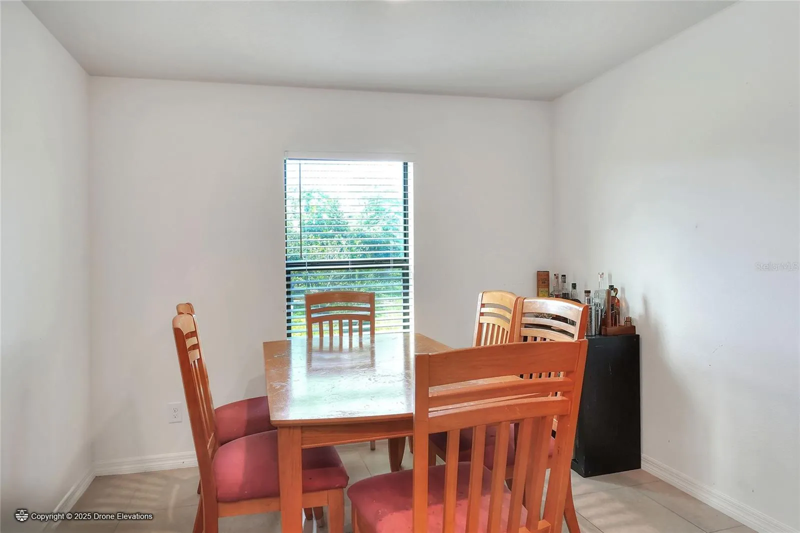 2166 MANDARIN LOOP