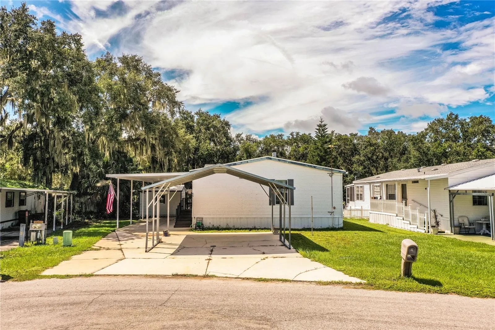 55 ROSALIE OAKS BLVD