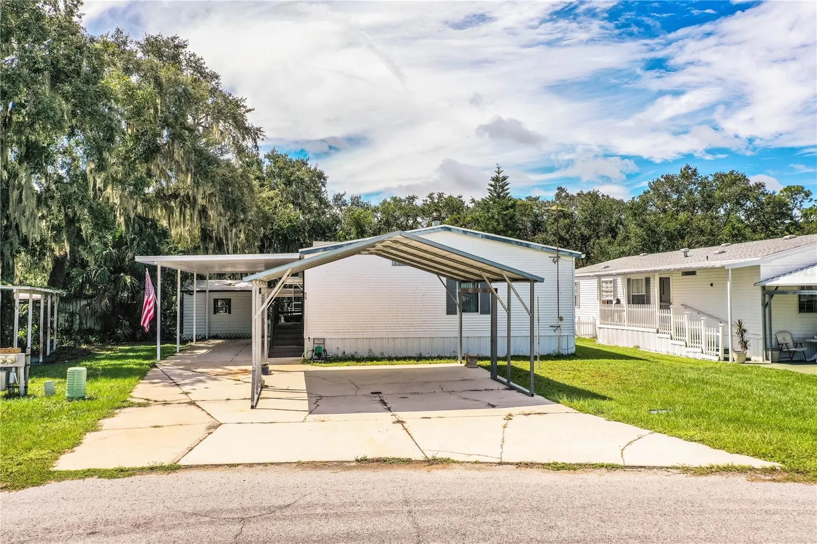 55 ROSALIE OAKS BLVD