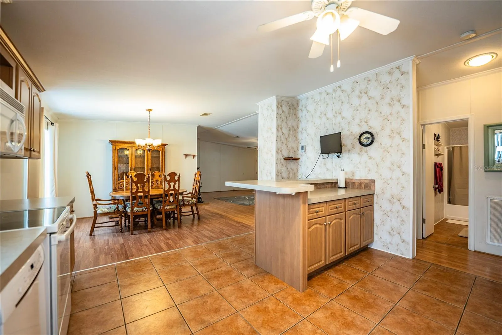 55 ROSALIE OAKS BLVD