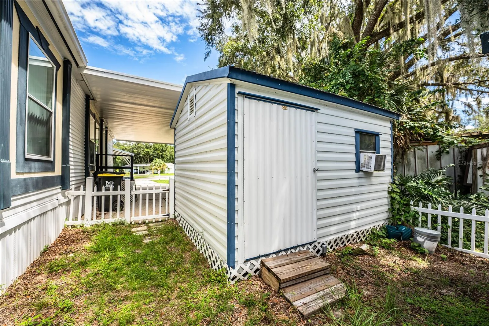 55 ROSALIE OAKS BLVD