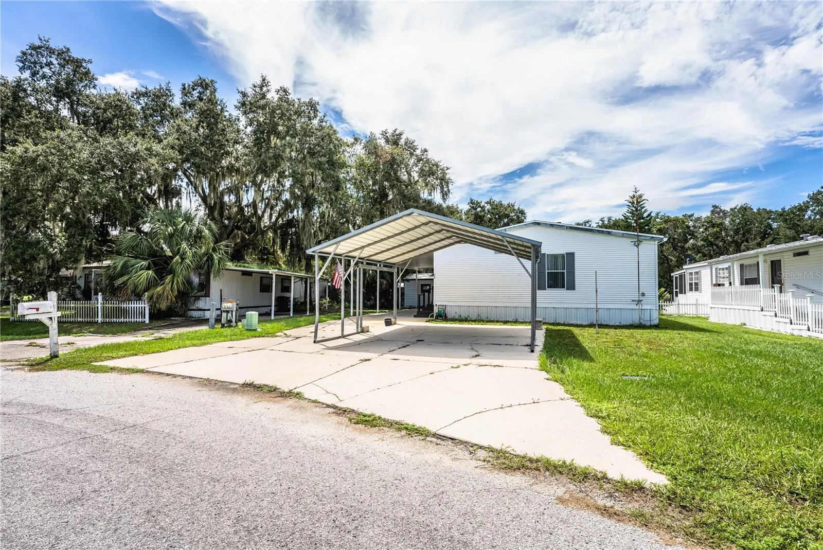 55 ROSALIE OAKS BLVD