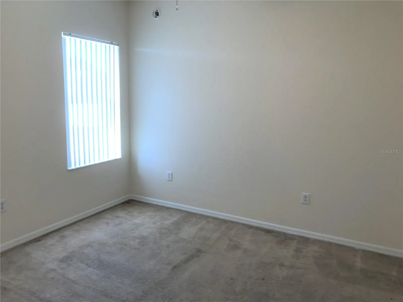 3437 LONGVIEW LN