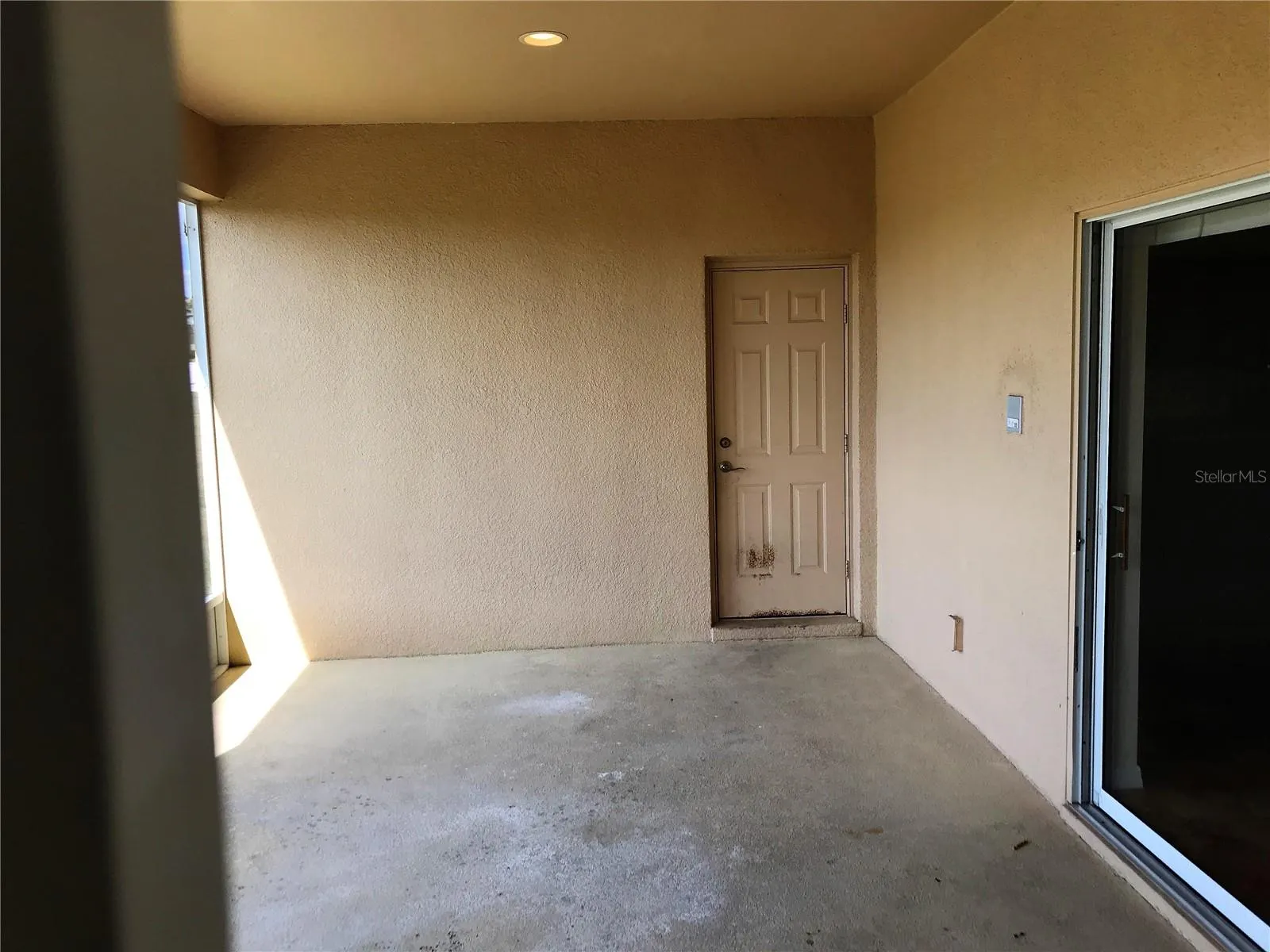 3437 LONGVIEW LN