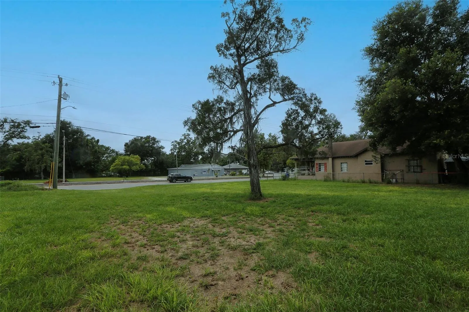 1449 KATHLEEN RD