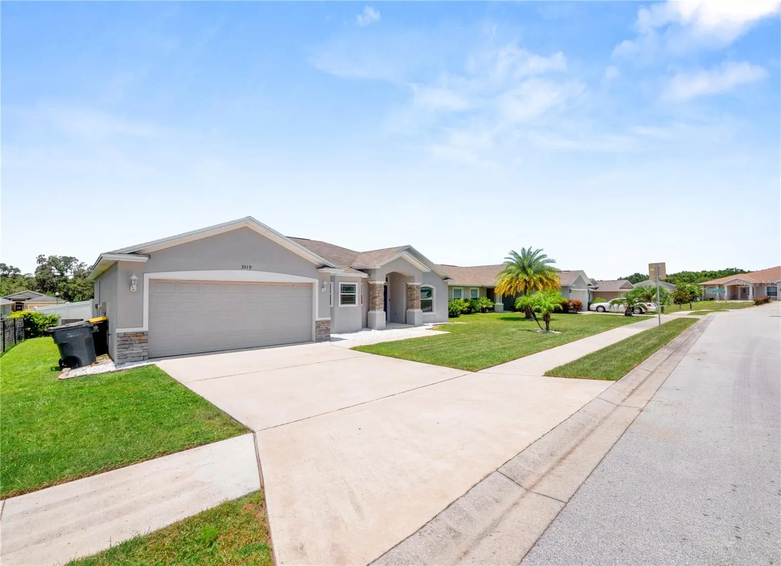 3519 KENWOOD CROSSING