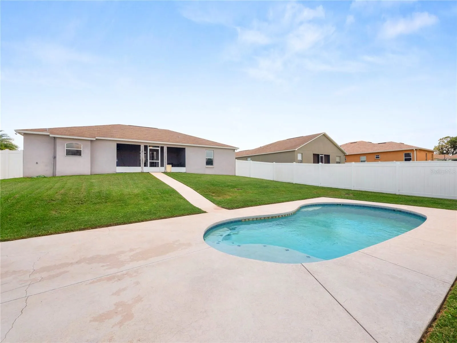 3519 KENWOOD CROSSING