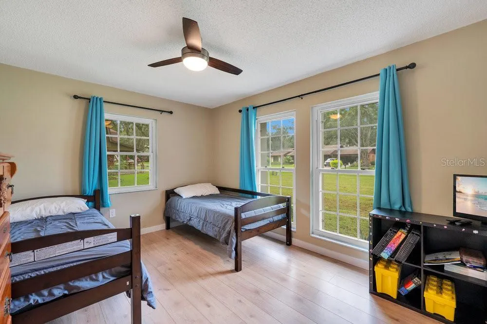 1224 RIDGEGREEN LOOP N