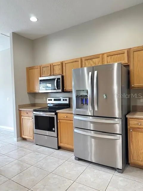 6216 ALAMANDA HILLS BLVD