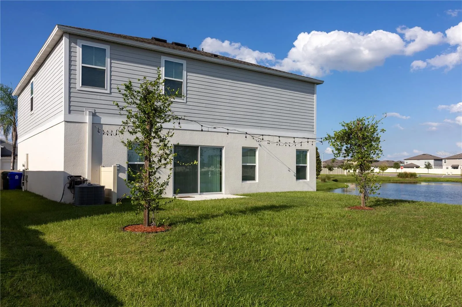 5547 ARLINGTON RIVER DR
