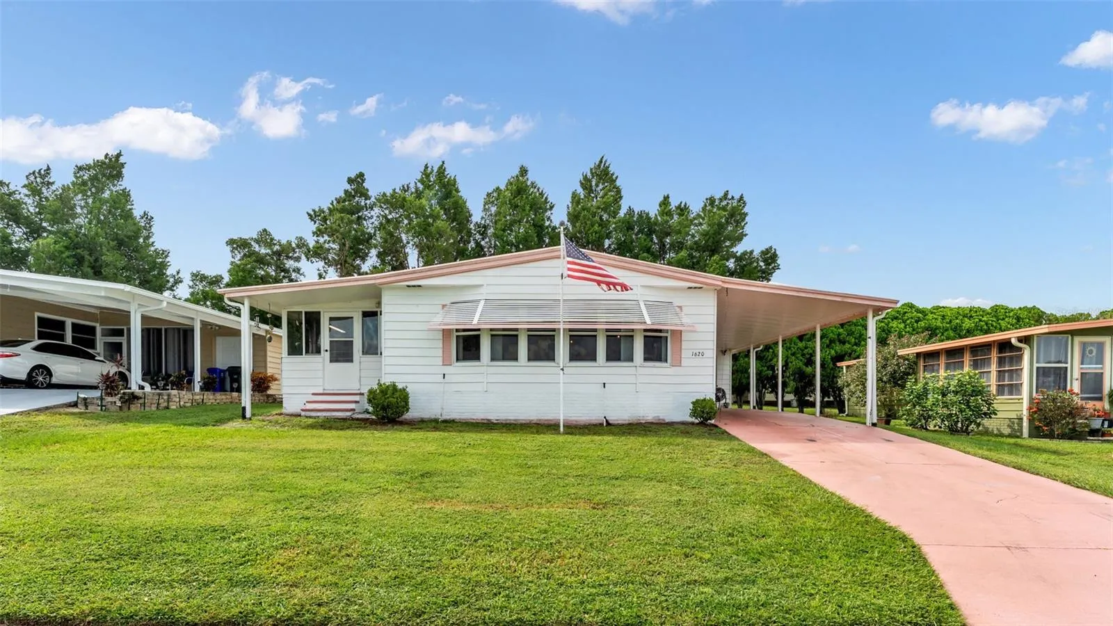1620 FOXWAY DR