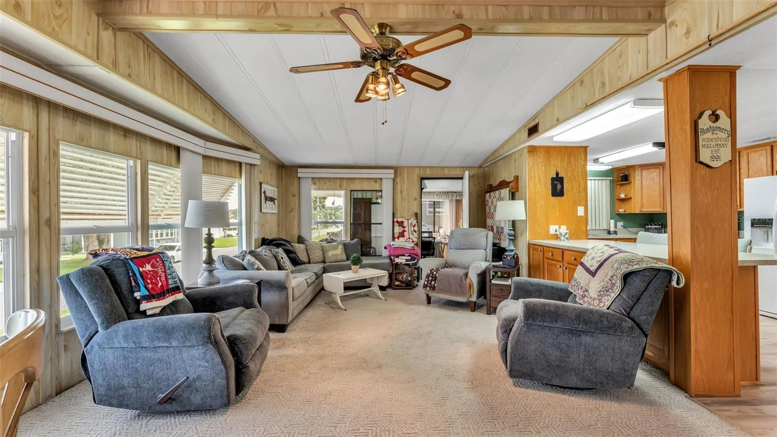 1620 FOXWAY DR