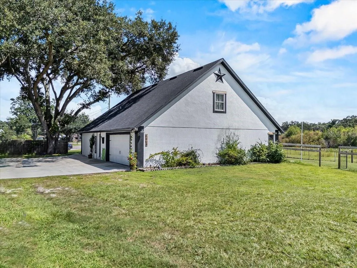 1958 BERKLEY RD