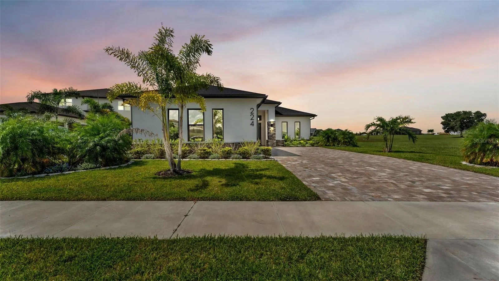224 VALENCIA RIDGE DR
