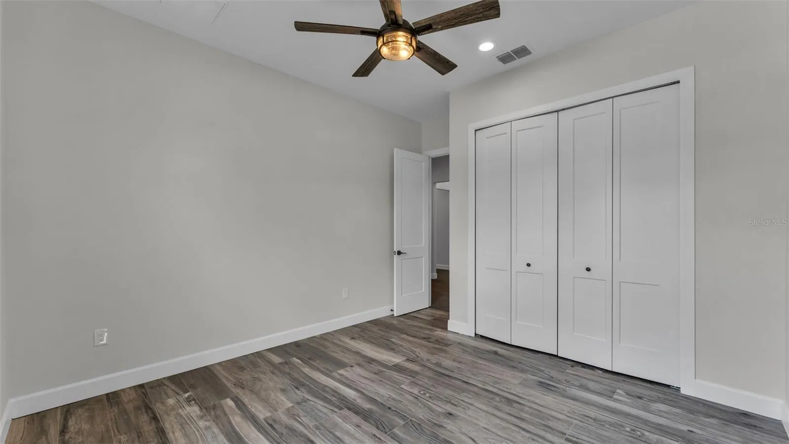 224 VALENCIA RIDGE DR