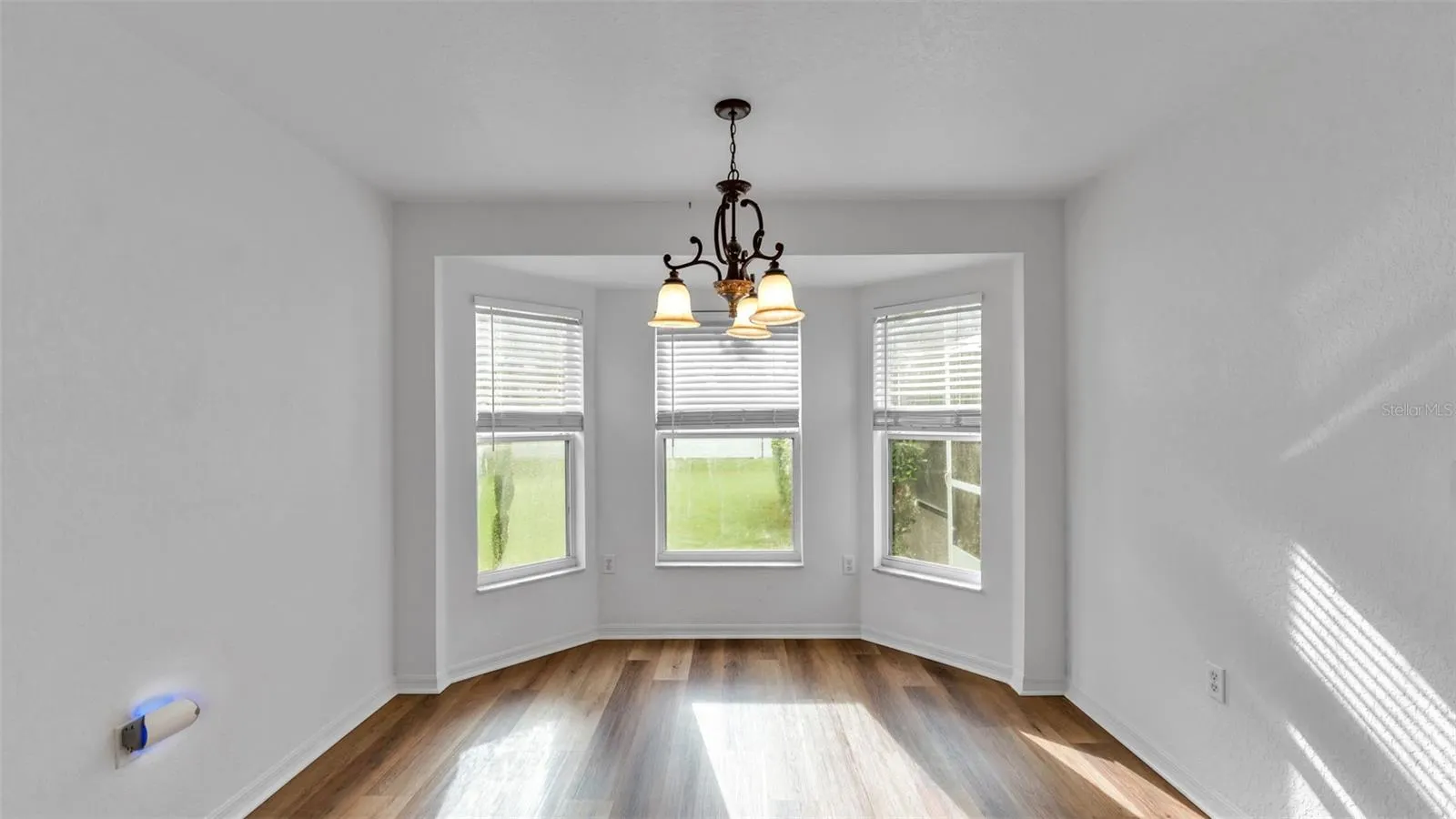 3355 SANOMA DR