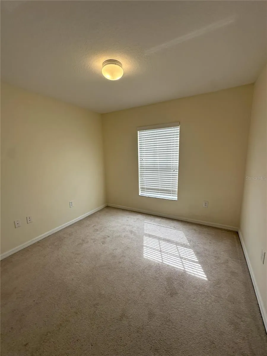 4232 BIRCH POND LOOP