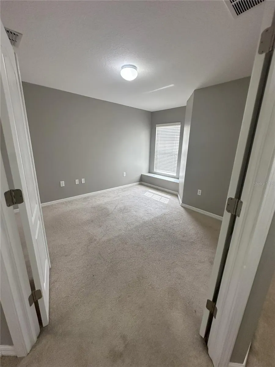 4232 BIRCH POND LOOP