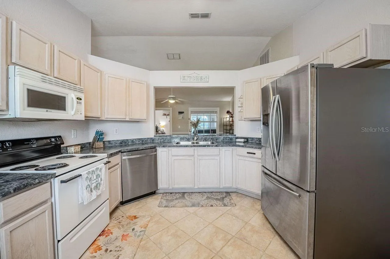 128 KAIGEN CT
