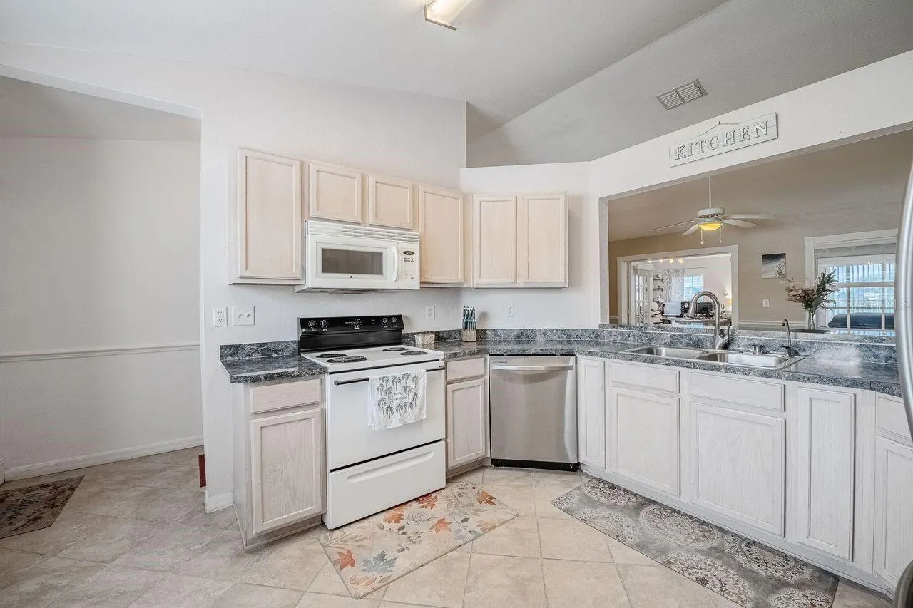 128 KAIGEN CT
