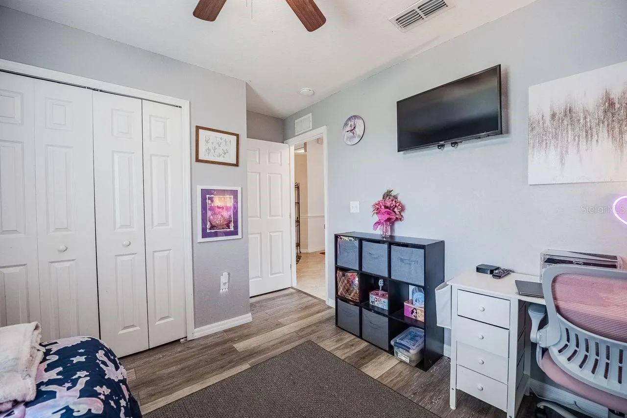 128 KAIGEN CT