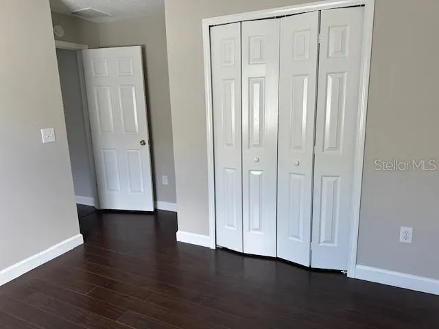 546 LINDSAY ANNE CT