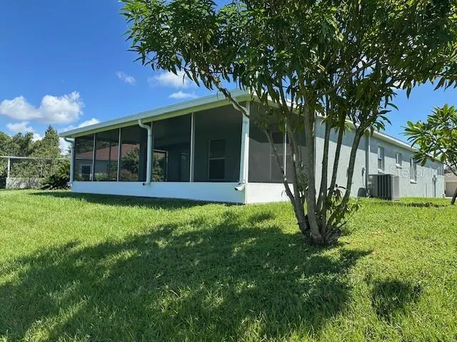 546 LINDSAY ANNE CT