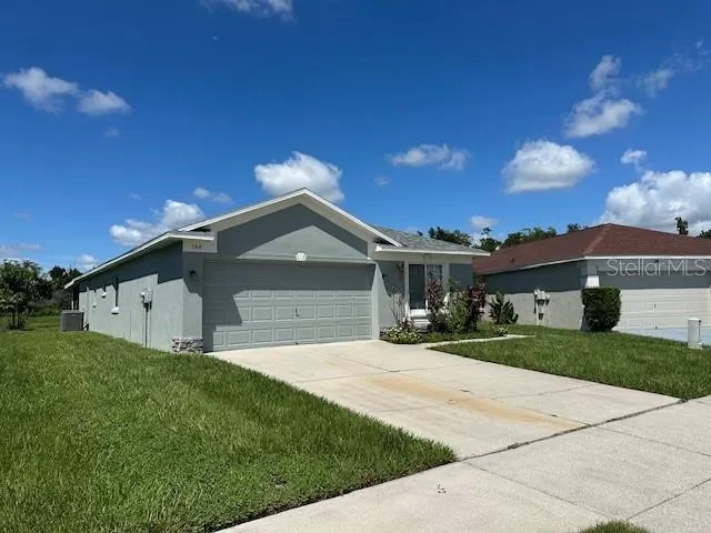 546 LINDSAY ANNE CT