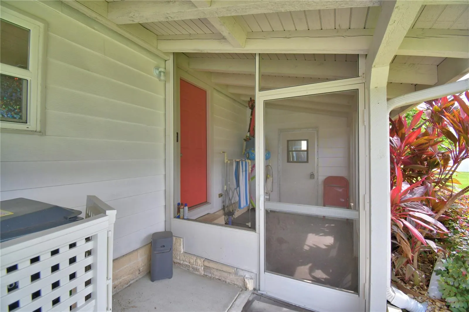 4816 GOLDENVIEW LN