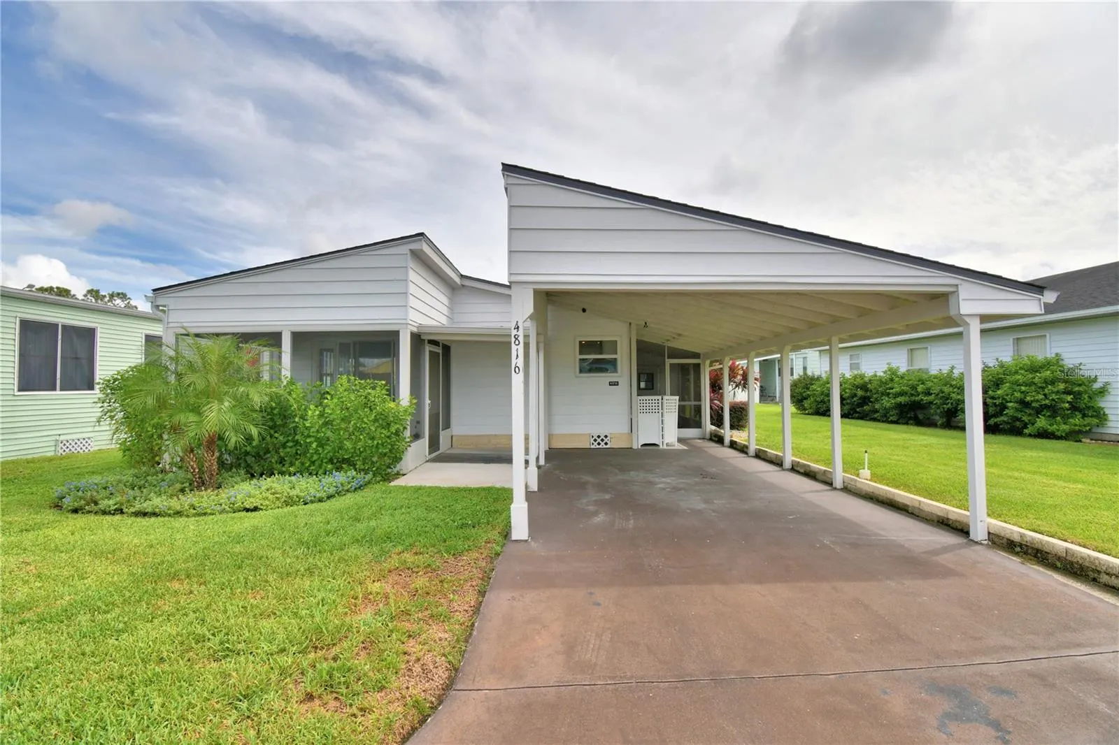 4816 GOLDENVIEW LN