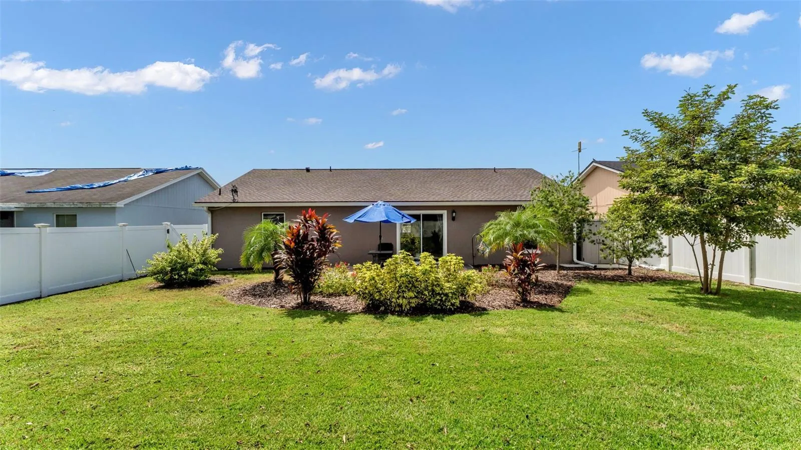 6626 CRESCENT LOOP