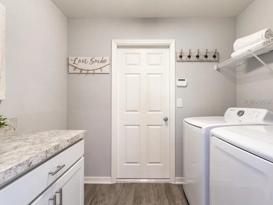 5521 BUCKEYE BEND DR