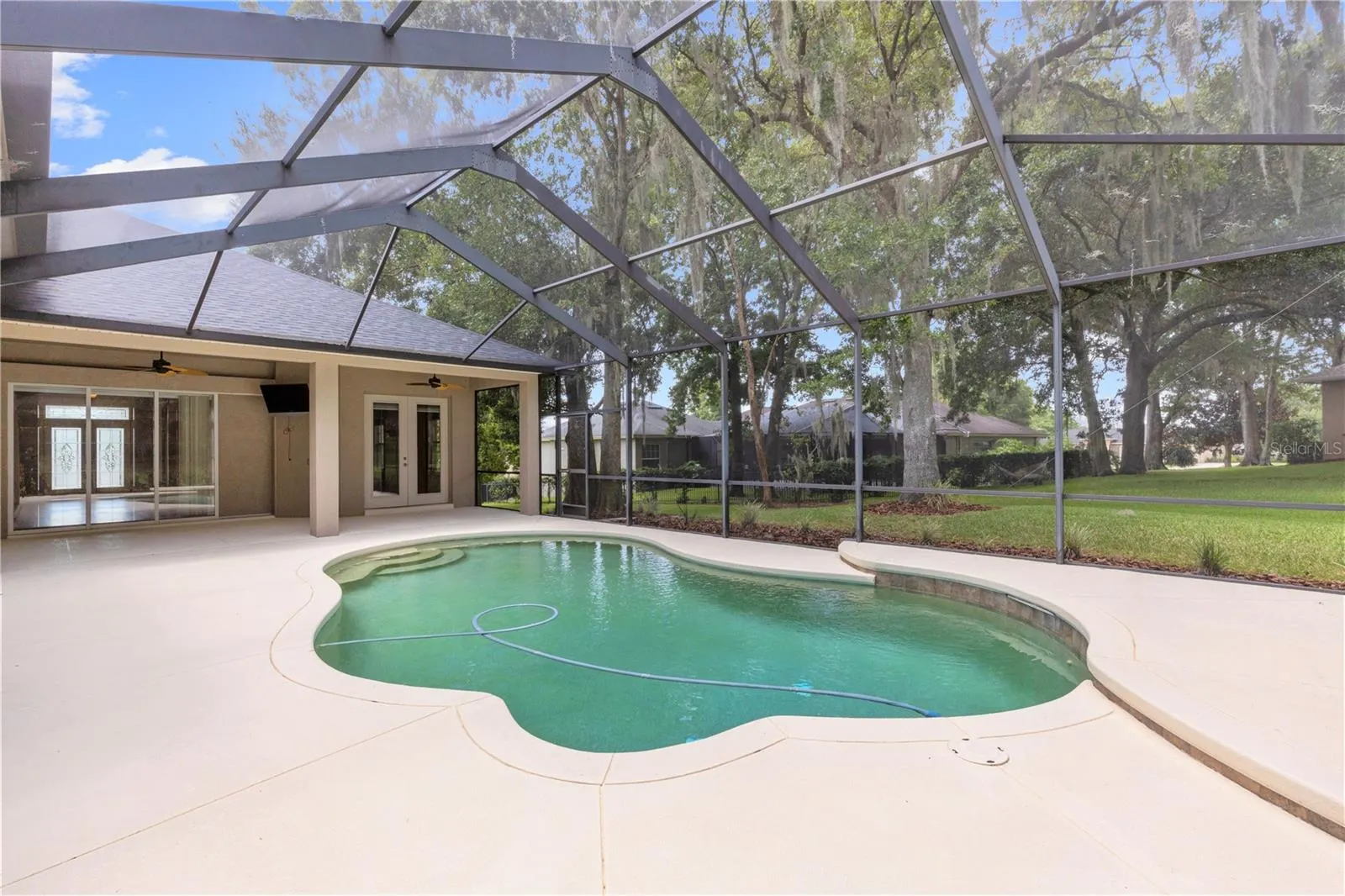 6330 ASHLEY DR