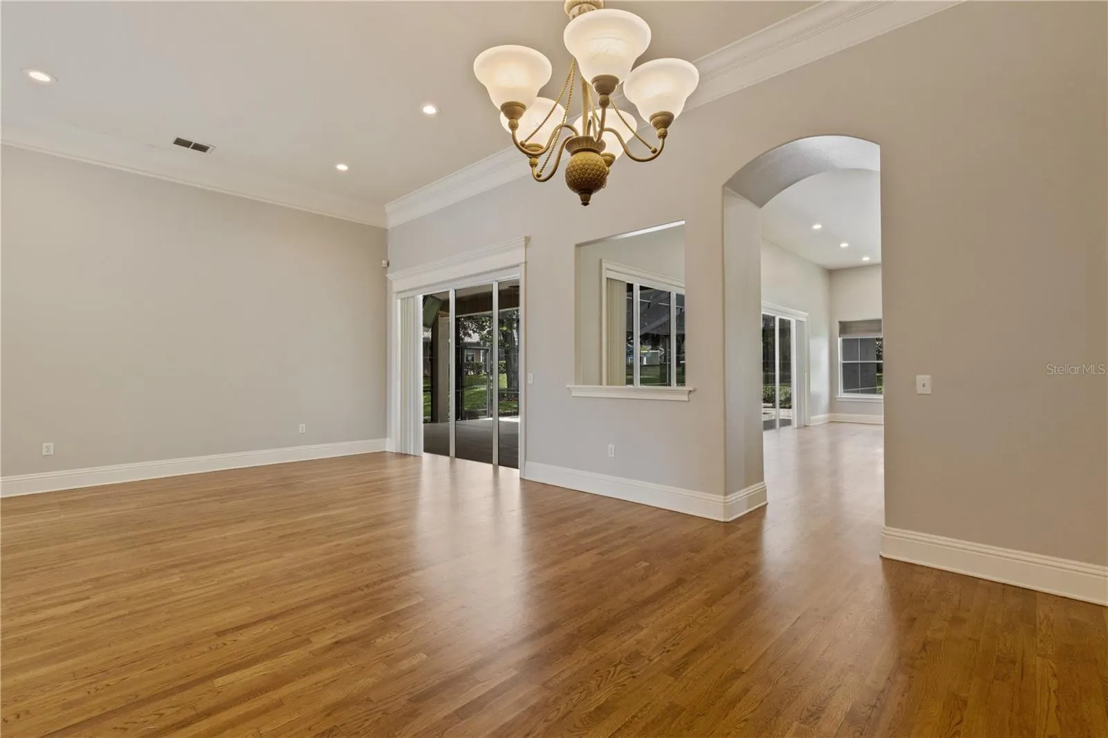 6330 ASHLEY DR