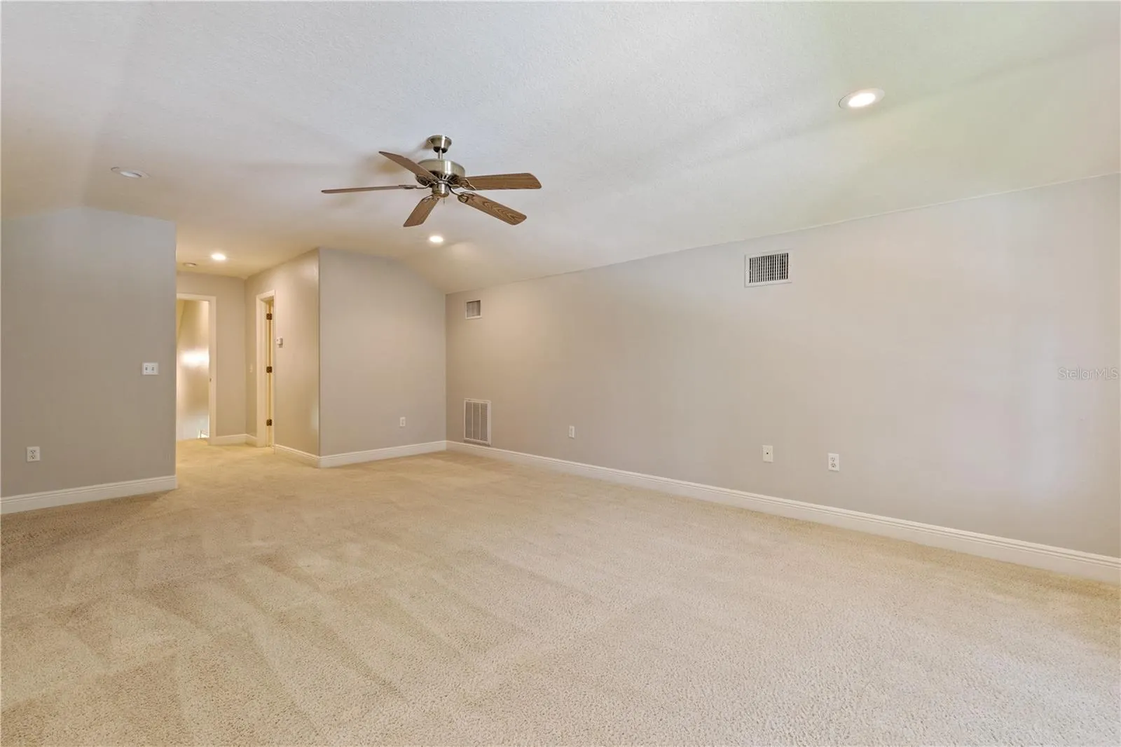 6330 ASHLEY DR
