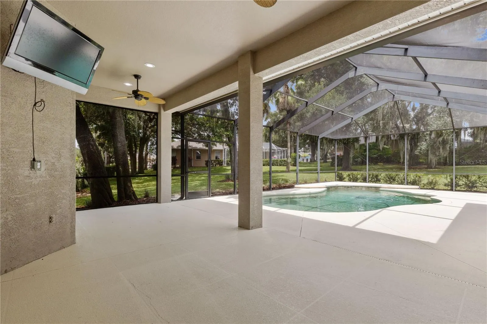 6330 ASHLEY DR