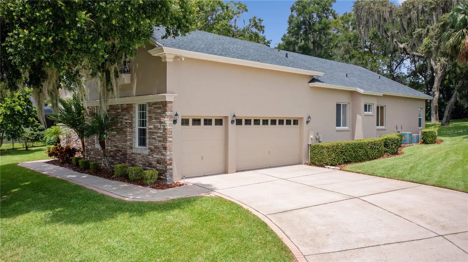 6330 ASHLEY DR
