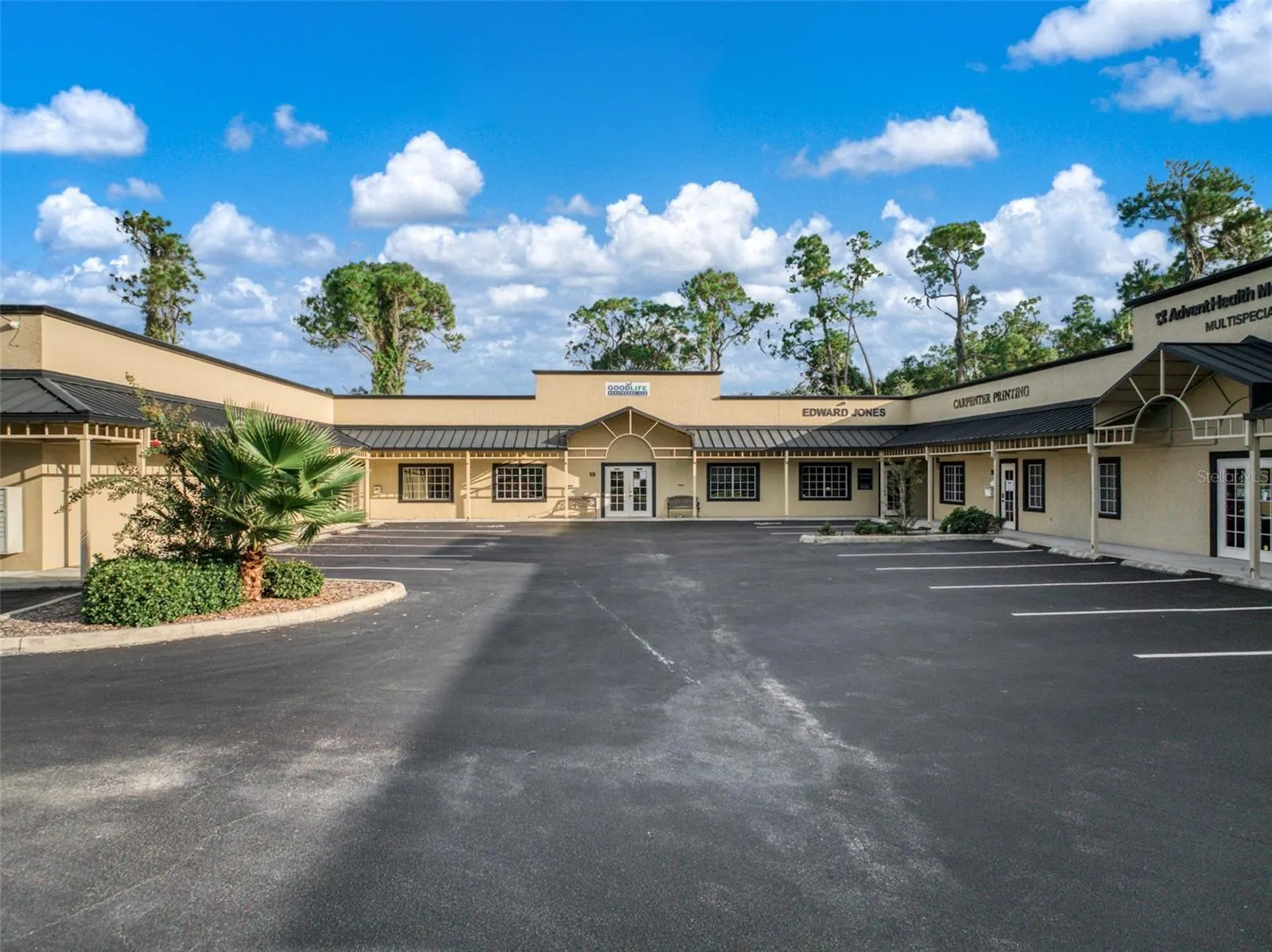 33 RYANT BLVD