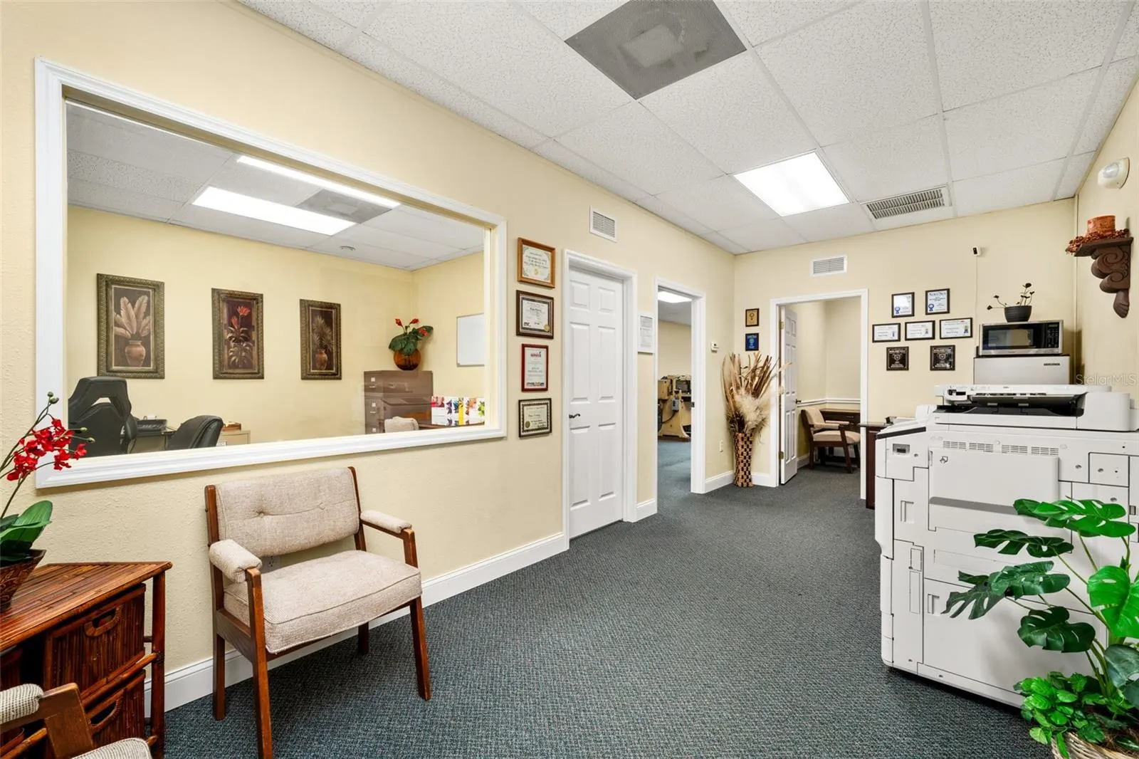 33 RYANT BLVD
