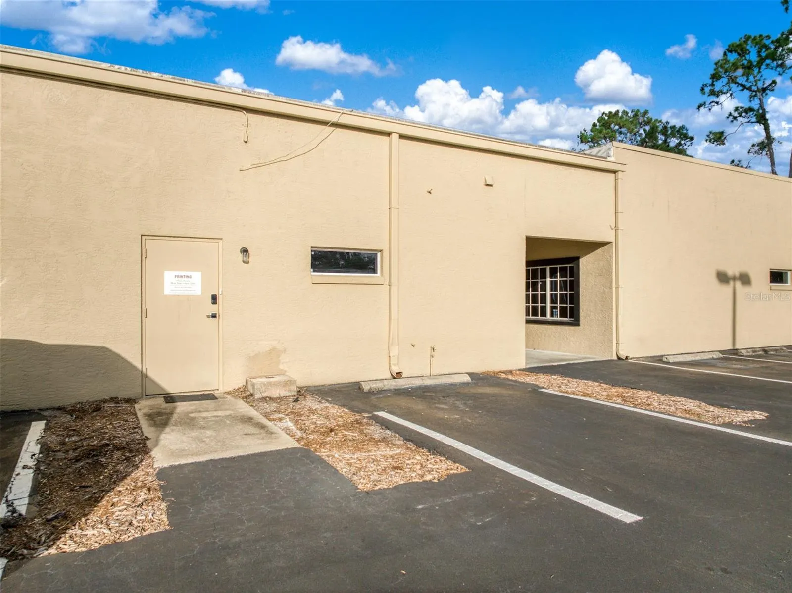 33 RYANT BLVD