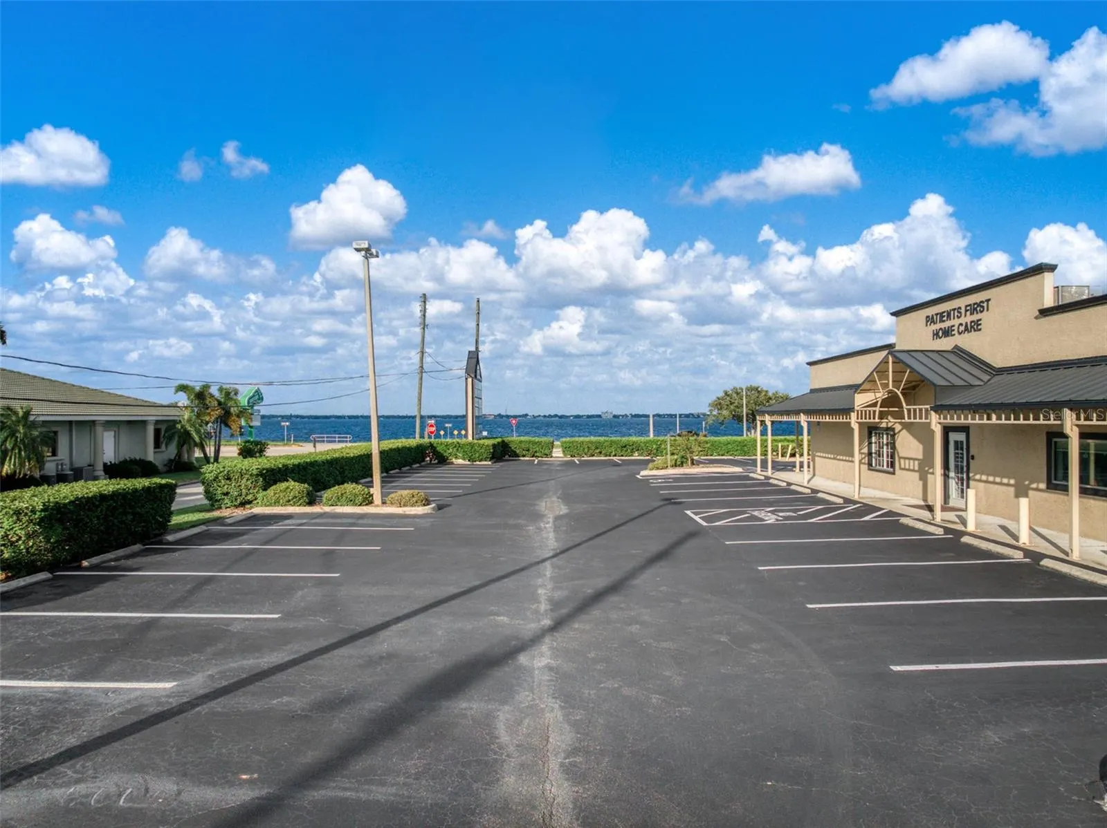 33 RYANT BLVD