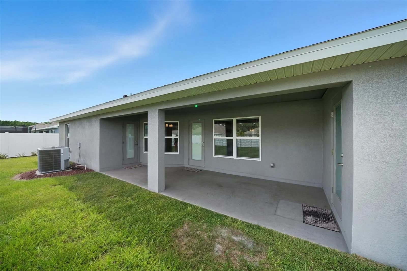 5467 KNIGHTS LANDING DR