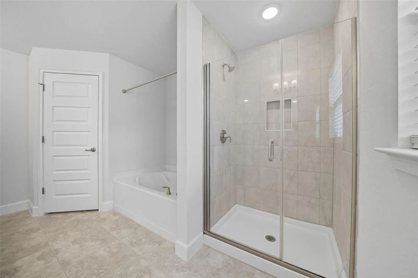 5467 KNIGHTS LANDING DR