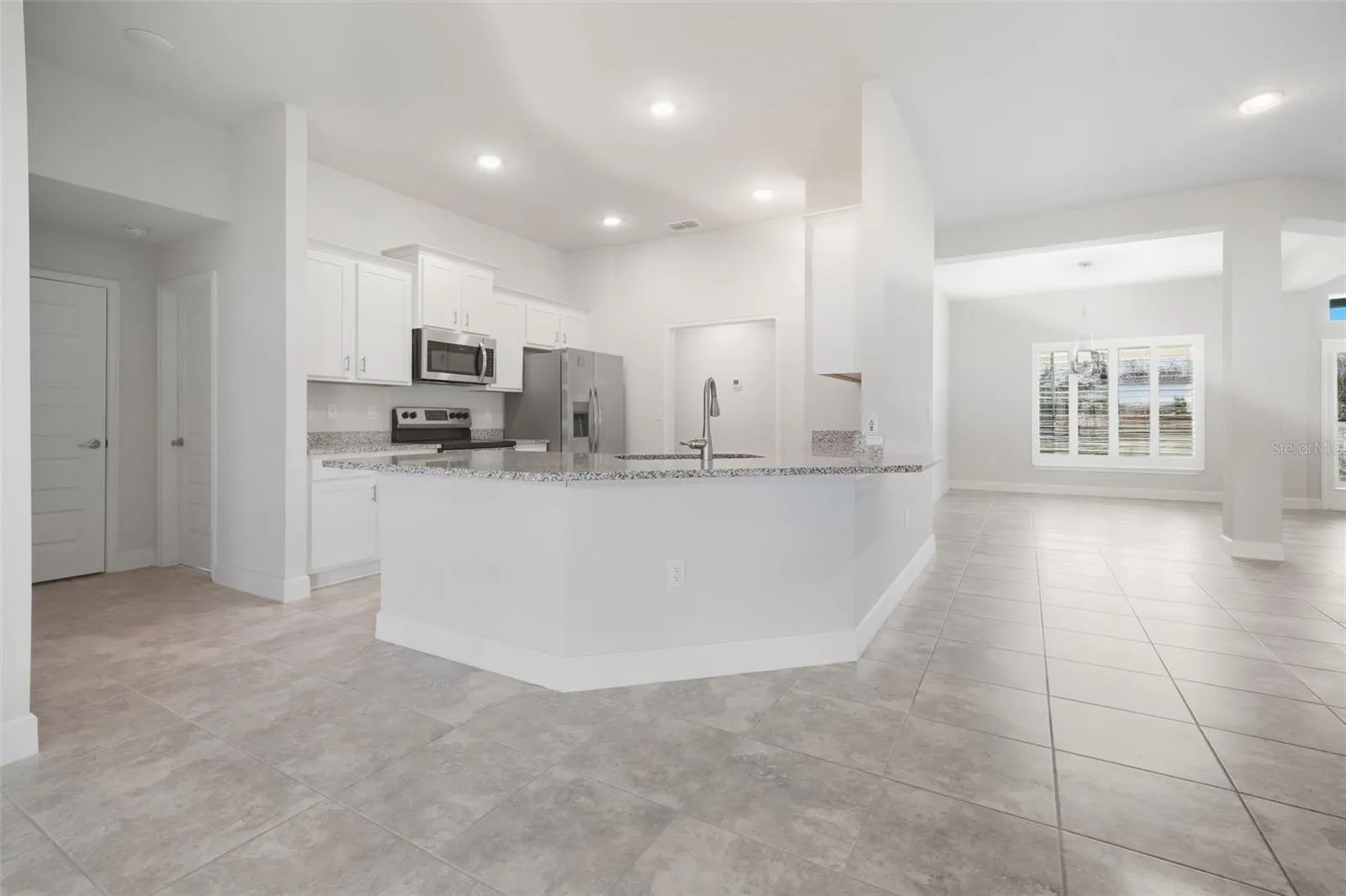 5467 KNIGHTS LANDING DR