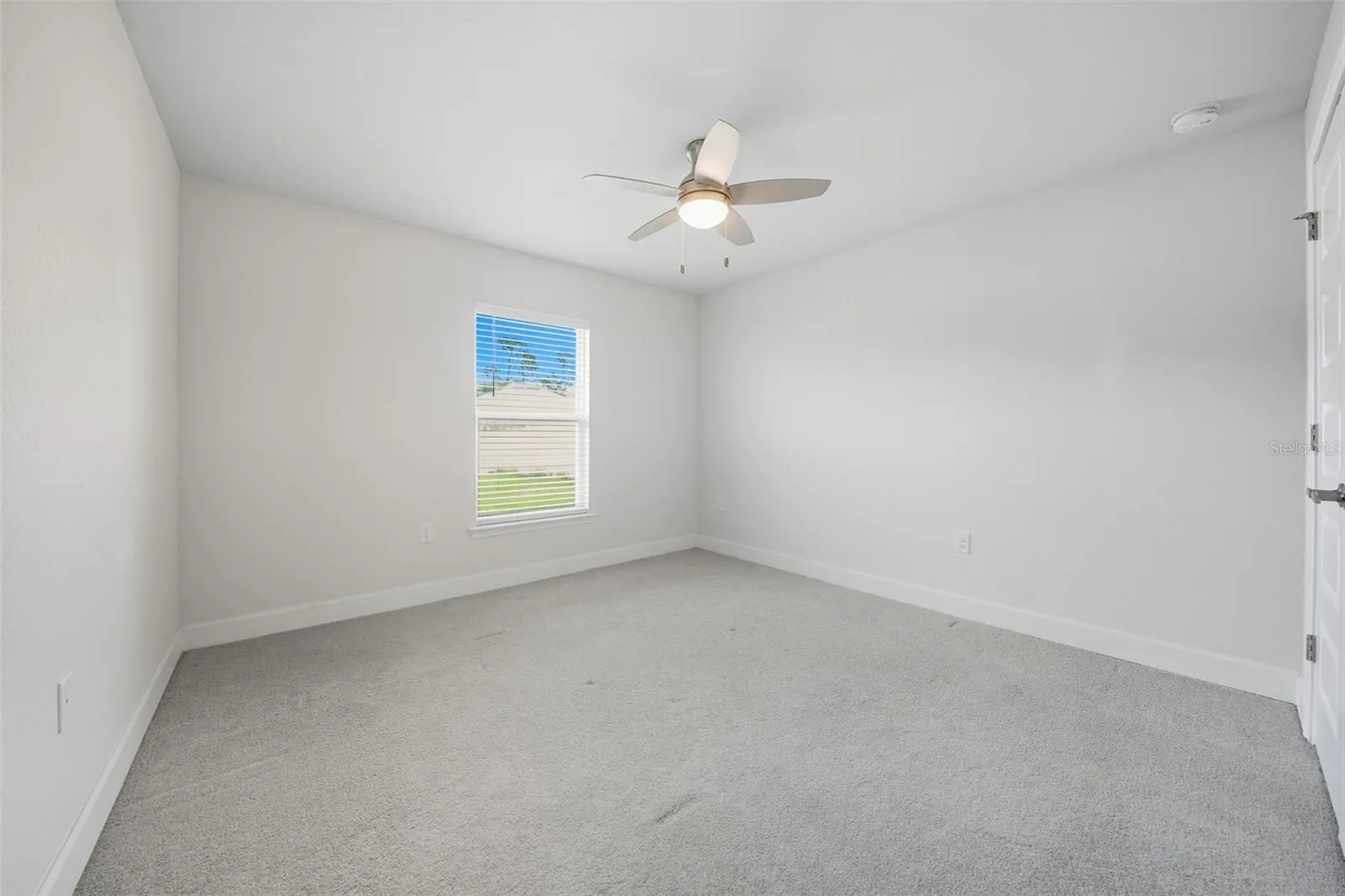 5467 KNIGHTS LANDING DR
