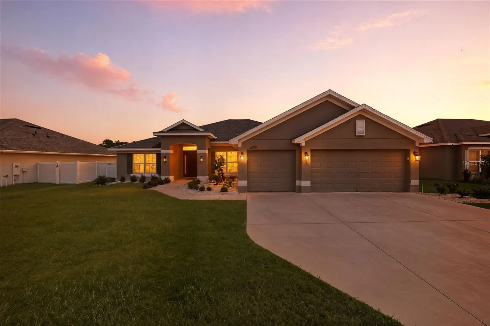 5467 KNIGHTS LANDING DR