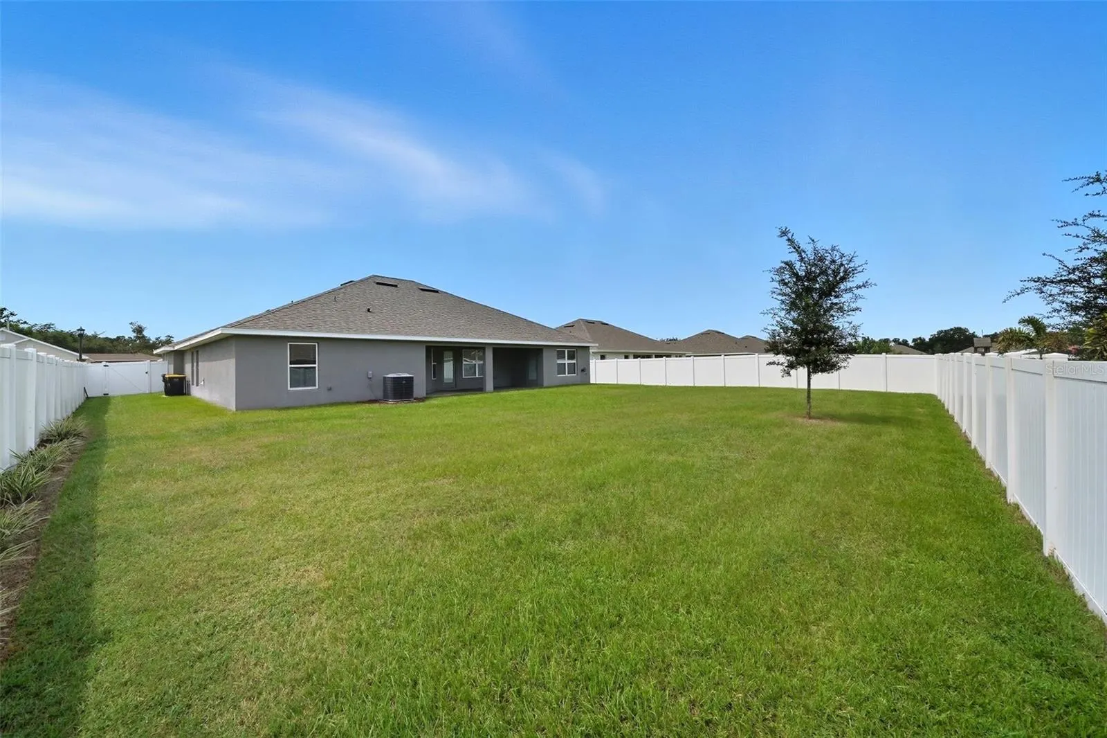 5467 KNIGHTS LANDING DR