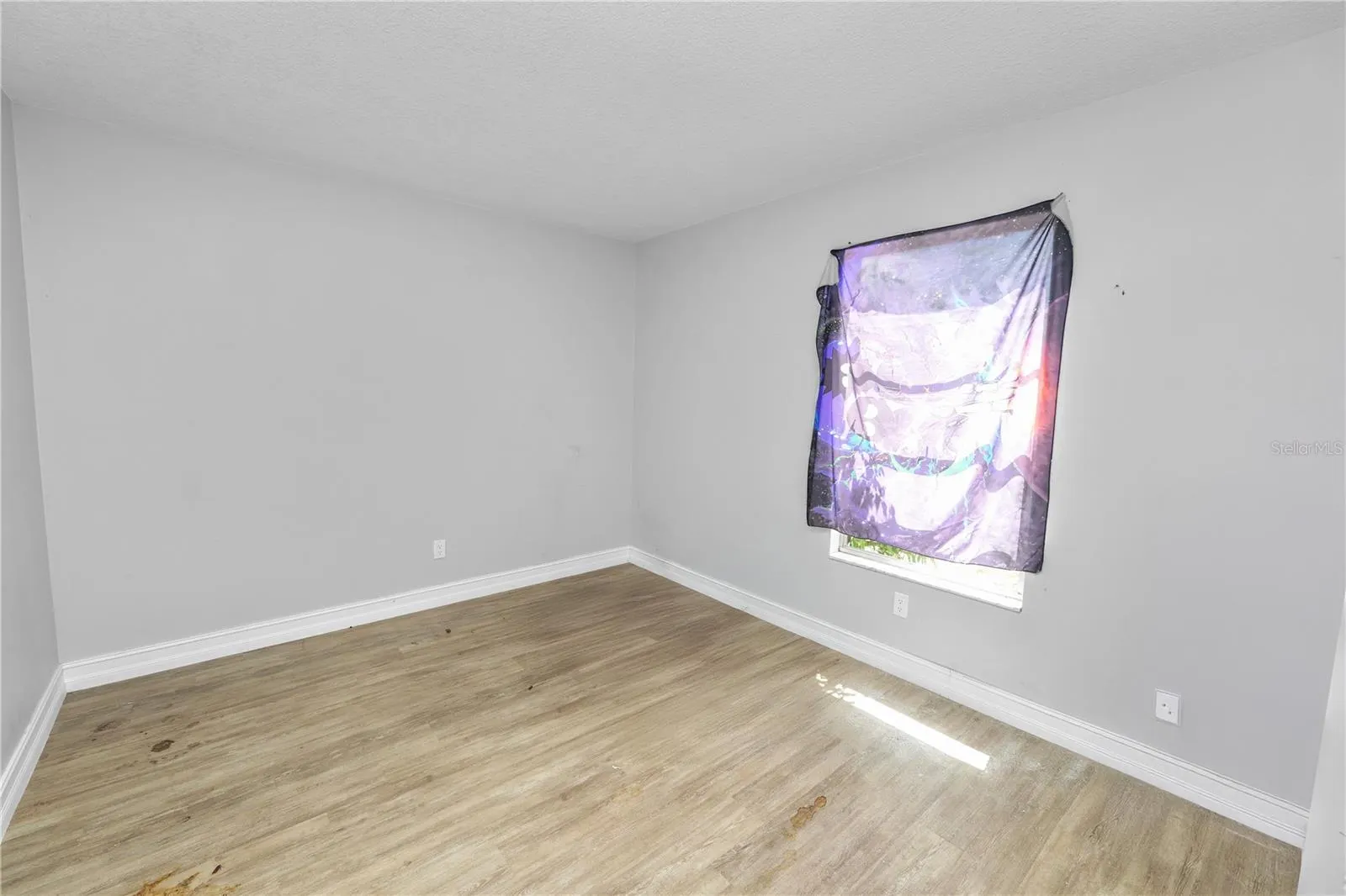 3307 FOX RIDGE DR
